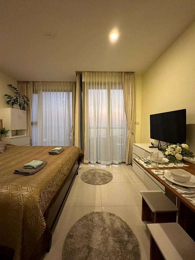 The Riviera Jomtien Studio Sea View High Floor Apartment Exterior photo